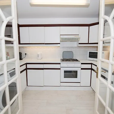 Hummingbird - Spacious One-bed 아파트 *
