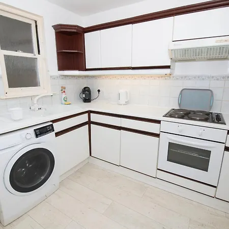 아파트 Hummingbird - Spacious One-bed 스카버러